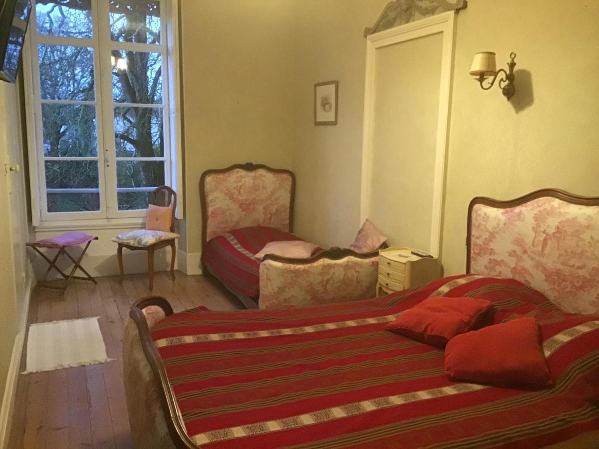 Chambre Deluxe (2 Adultes + 1 Enfant)